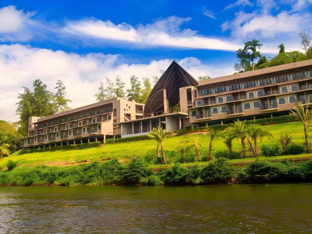 River Kwai Village Hotel Ban Kaeng Raboet Buitenkant foto